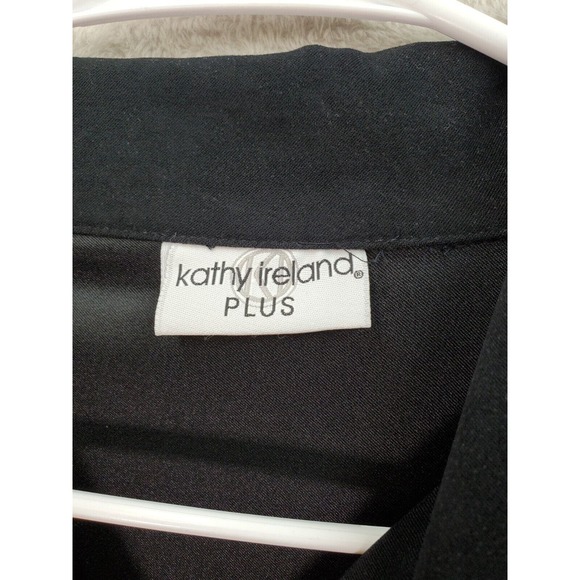 Kathy Ireland Shacket Women 1X Black Velour Long Sleeve Slit Collar Button Front - Picture 6 of 10